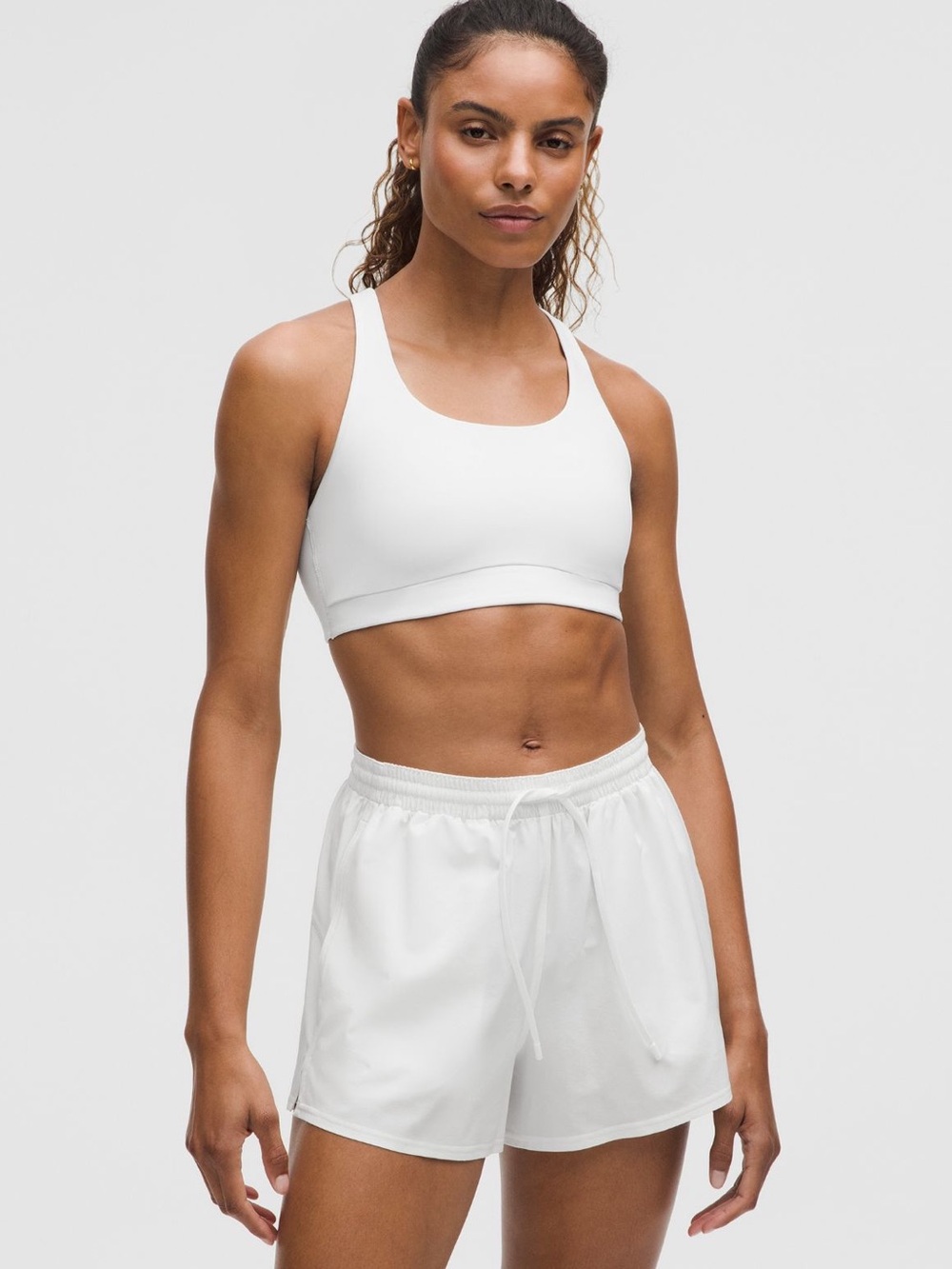 LULULEMON ENERGY BRA MEDIUM SUPPORT, B-D CUPS EVOLVE IN WHITE